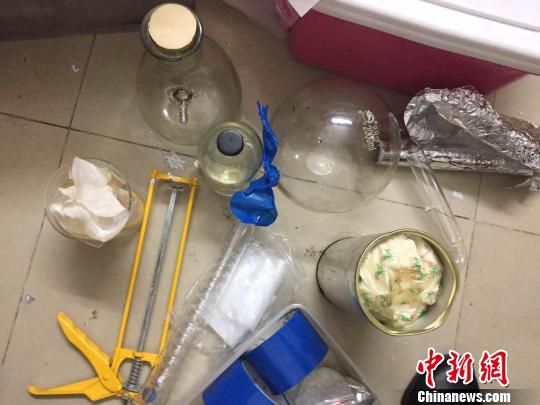 制毒工具。 杨那 摄